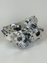 Load image into Gallery viewer, CR250 Billet Engine Cases 1992-2001