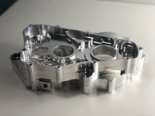 Load image into Gallery viewer, CR500 Billet Cases kit for 1989 to 2001 models